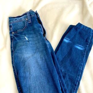 Ripped Jeans
